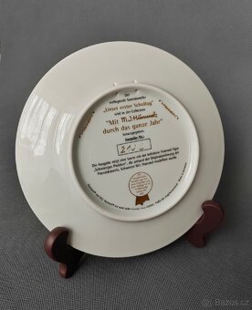 Nádherná sestává figurek a talíře od M.J. Hummel a Goebel - 12