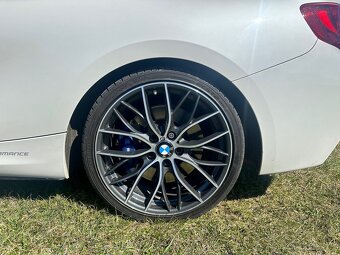 Bmw m235i cabrio - 12