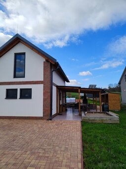 Novostavba chaty včetně pozemku 1850m2 - 12