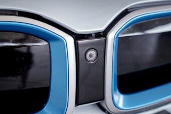 BMW i8 - 12