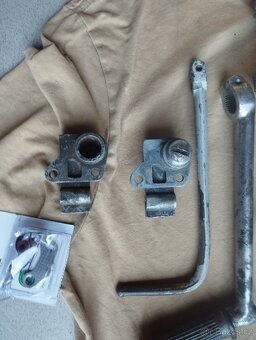 Díly ČZ 125T, motor, hlavy, zapalování... - 12