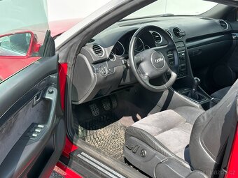 Audi A4 B6 cabrio 2,5V6 125kW - 12