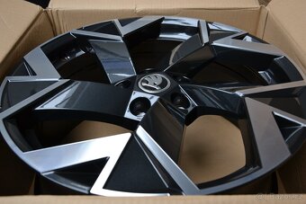 Škoda Superb III/IV/VW Passat B8-NOVÉ orig.Alu 18-8x18,ET44 - 12
