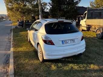 Peugeot 207 RC - 12