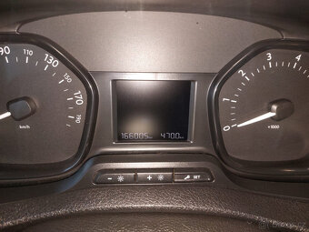 PEUGEOT EXPERT TRAVELLER 2.0HDI,110KW,8-MIST,ČR. - 12
