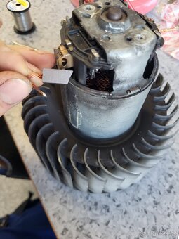 Ventilátor topení audi a6 c6 - 12