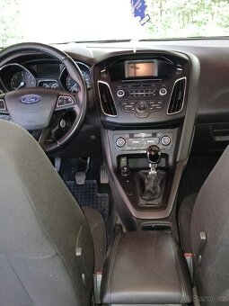 Ford Focus 1,5 tdci 88kw r.v.2015 - 12