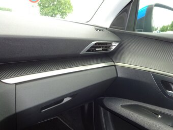 Peugeot 3008 1,5 HDI, ODPOČET DPH - 12