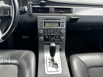 Volvo V70 2.4d 129Kw - 12