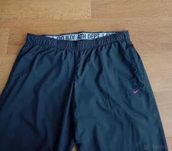 Nike dámské sportovní kalhoty vel. L/XL Rezervace - 12