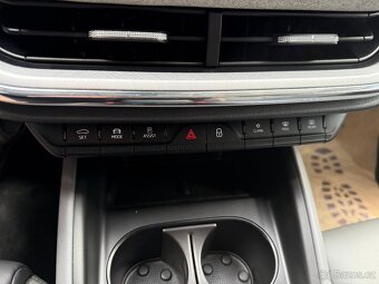 Škoda Enyaq IV80 154kw loft full asist top stav - 12