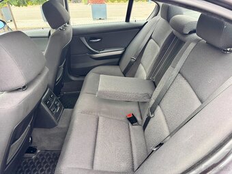 BMW e90 325i MANUÁL SERVISKA - 12