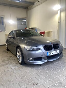 Bmw e92 325i - 12