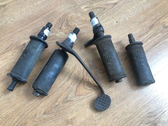 Prodám náhradní díly na motocykl ČZ 125 T a ČZ 125 B - 12