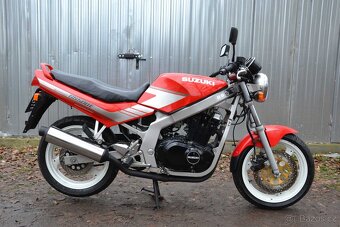 Suzuki GS 500E Slingshot - 12