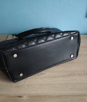 Dvě kabelky - kufřík - 12