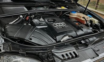 Prodam Audi A4 B7.2,0TDI.103kw.motor po generálce. - 12