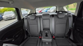 FORD KUGA 2.0TDCi  TITANIUM 132KW  1MAJITEL - 12