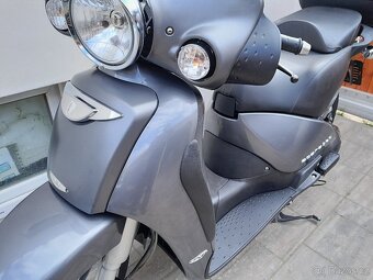 Aprilia Scarabeo 250, 2006, výborný stav, 22tis.km, CZ tp - 12