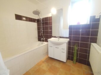 Byt 87m,zahrada200m, 2xbalkon,2+1/3+1 v RD,Ostrava Radvanice - 12