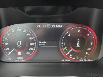 XC40 D3 2.0 110kW AT/8 NAVI LED KOUPENO V ČR ODPOČET DPH - 12