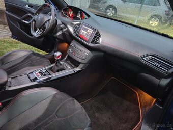 Peugeot 308 GTI, 1.6 THP 200kW - 12