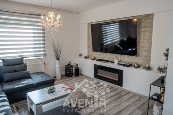 Rodinný dům 6+kk v Bělé pod Bezdězem – prostorné bydlení pro - 12
