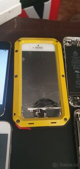 9x Apple iPhone - 12