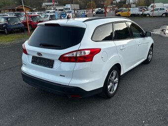 Ford Focus 1.0i 74kw, r.2014, 1.maj., rozvody, stk - 12
