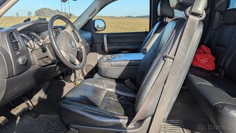 Chevrolet Silverado - 12