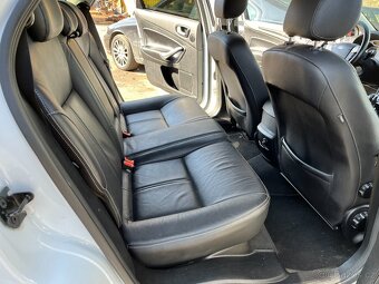 Ford Mondeo MK4 2.5T - 12