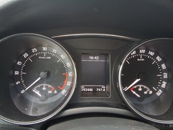 Škoda Superb 2.0 DTI 103 kW - 12