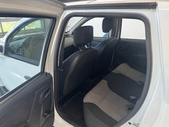 Dacia Duster 1.6 i 77kw+2014+ 4x4 - 12