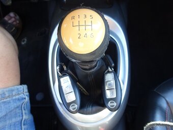 Nissan Juke 1.5 DCI r.v. 2011 (63 kw) 1.Majitel - 12