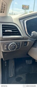 Mondeo mk5 2.0 nafta 132 kw - 12