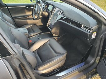 Tesla model S 90D, Nízký nájezd, DPH - 12