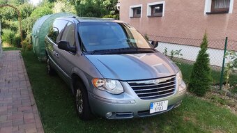 chrysler town country LPG 3.8 160kw limited 2006 - 12