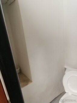 Nebytový prostor, byt. 40 metrů čtverečních - 12