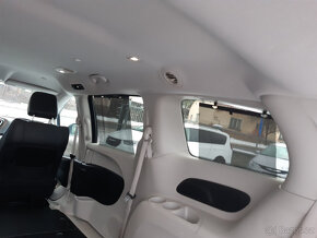 Chrysler Pacifica 3,6L V6 Touring L, kůže, vůz po servis - 12