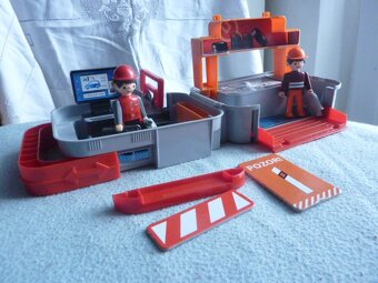 IGRÁČEK-BOX PEKAŘ/LÉKAŘ/AUTOMECHANIK-SERVICE/FIGURKY - 12