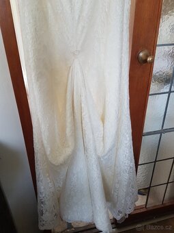 Krásné šaty australské značky Maggie Sottero - 12