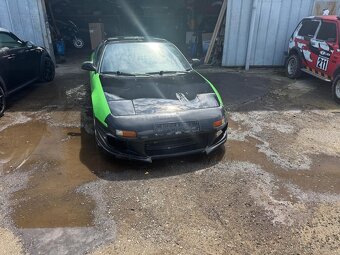 Toyota MR 2 - 12
