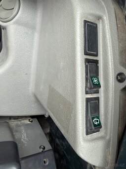 Hyundai 18-9 Robex Minibagr 2T + 3x lžíce - 12