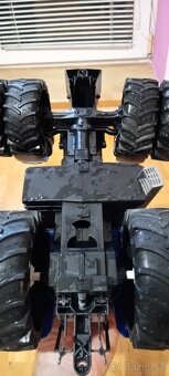 Bruder - Traktor+přídavná kola 4X - 12