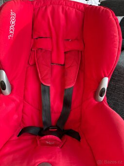 Autosedačka Maxi cosi - 12