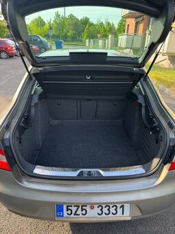 Škoda Superb II 2.0 TDI 125 kW Elegance AP - 12