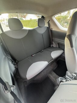 CITROËN C1 1,0i - 12