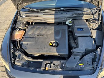 Volvo V50 2,0d 100kW, R design, tažné zařízení - 12