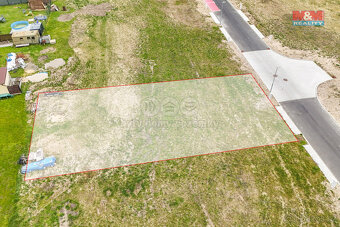 Prodej pozemku k bydlení, 651 m², Skalná - 12