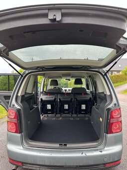 Prodám Touran 2.0 CNG - 12